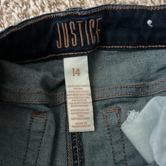 Justice girls dark wash denim shorts size: 14 - Picture 3 of 3
